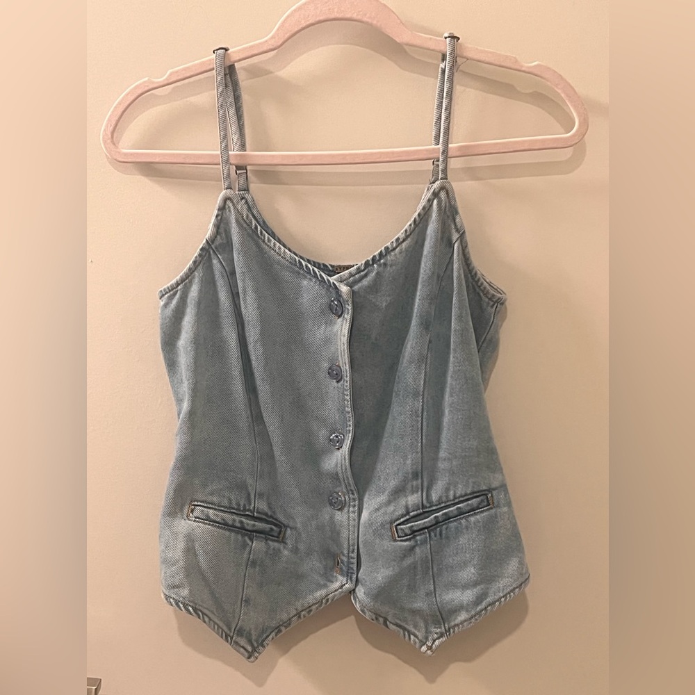 Boutique Denim Button-Up Spaghetti Strap Vest